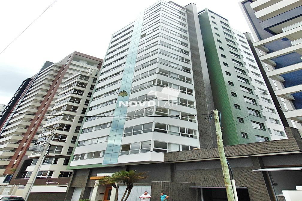 Apartamento com 2 dormitórios em Torres, no bairro Predial à venda