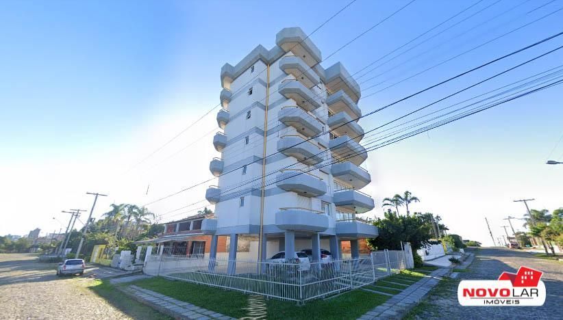 Apartamento com 3 dormitórios em Torres, no bairro Praia da Cal à venda