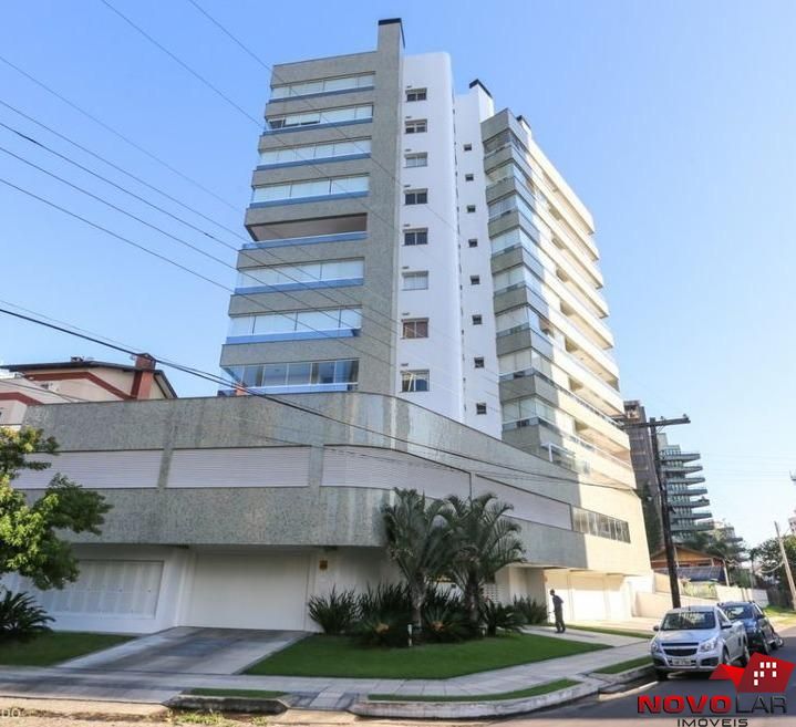 Cobertura com 3 dormitórios em Torres, no bairro Praia Grande à venda
